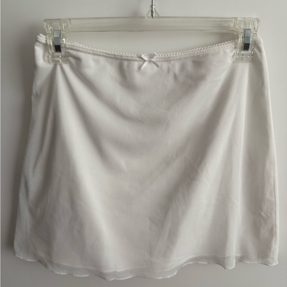 Brandy Melville Ciara skirt